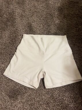 Lululemon white biker shorts size 8!